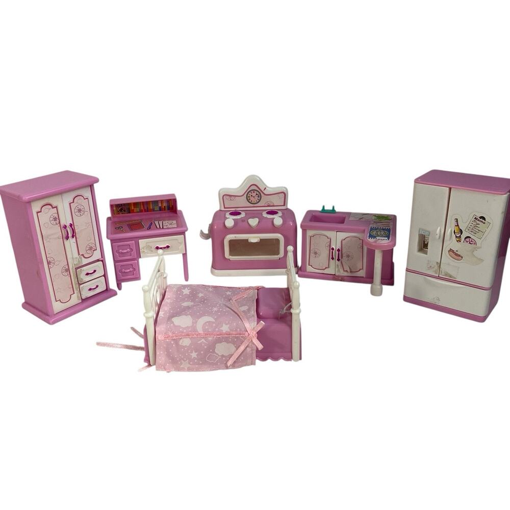 Vintage 90s Lil Kidz Kitchen Furniture Pink Fridge Oven Desk‎ Sink Bed Closet
